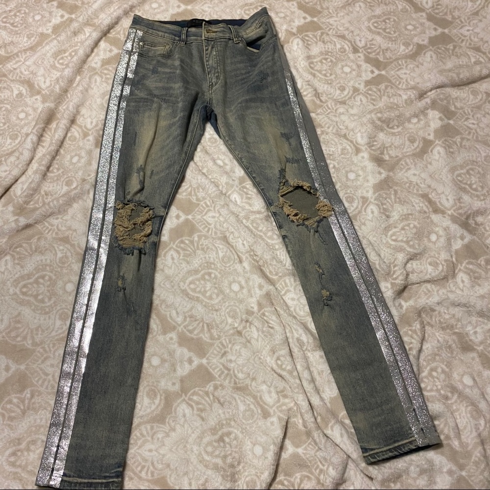 Amiri distressed jeans